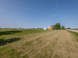  Photo 39