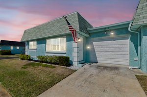 DSC_9588 day to dusk.jpeg