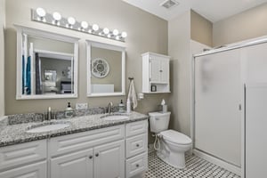 Cadillac Cir-S0302-018.jpg