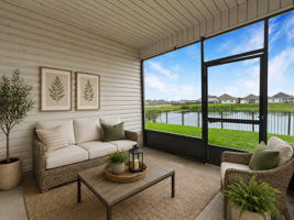 Screened -in Patio