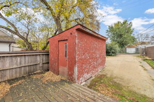  Photo 30