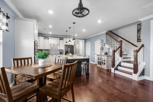 Kitchen/Eating Area