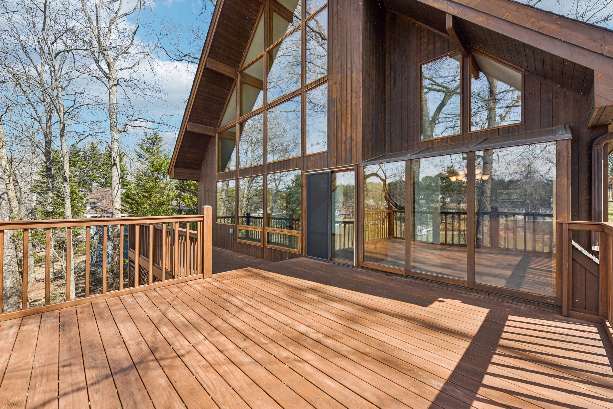 Shade Tree Ln-L0503-035.jpg