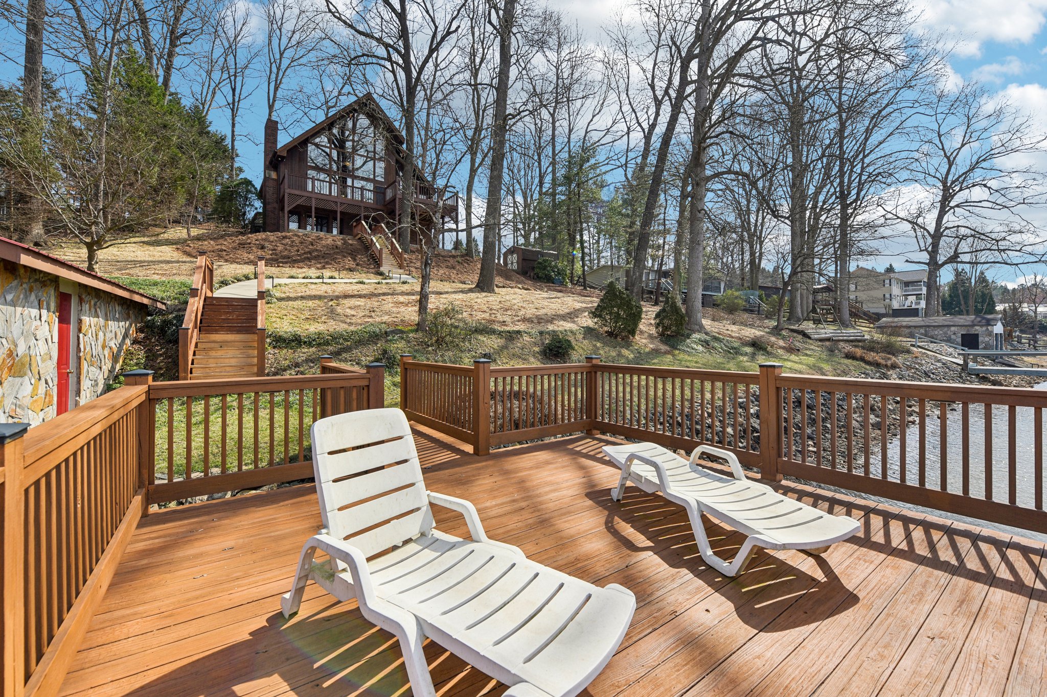 Shade Tree Ln-L0503-042.jpg