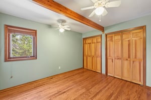 Shade Tree Ln-L0503-025.jpg