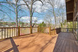 Shade Tree Ln-L0503-034.jpg