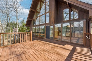 Shade Tree Ln-L0503-035.jpg