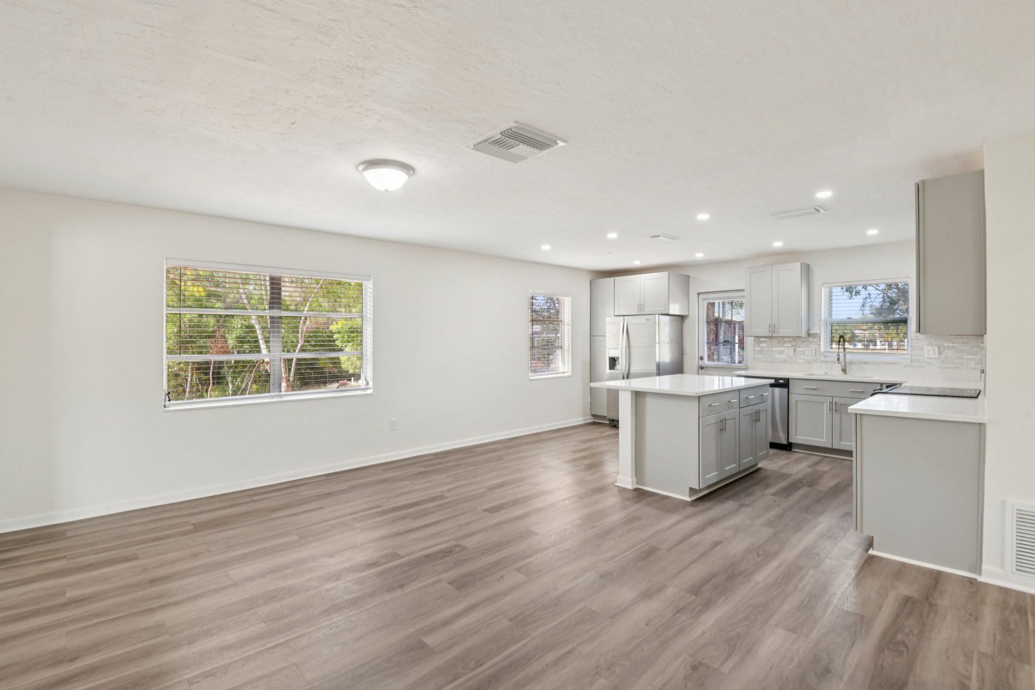 Pinehurst Dr-S0312-011.jpg