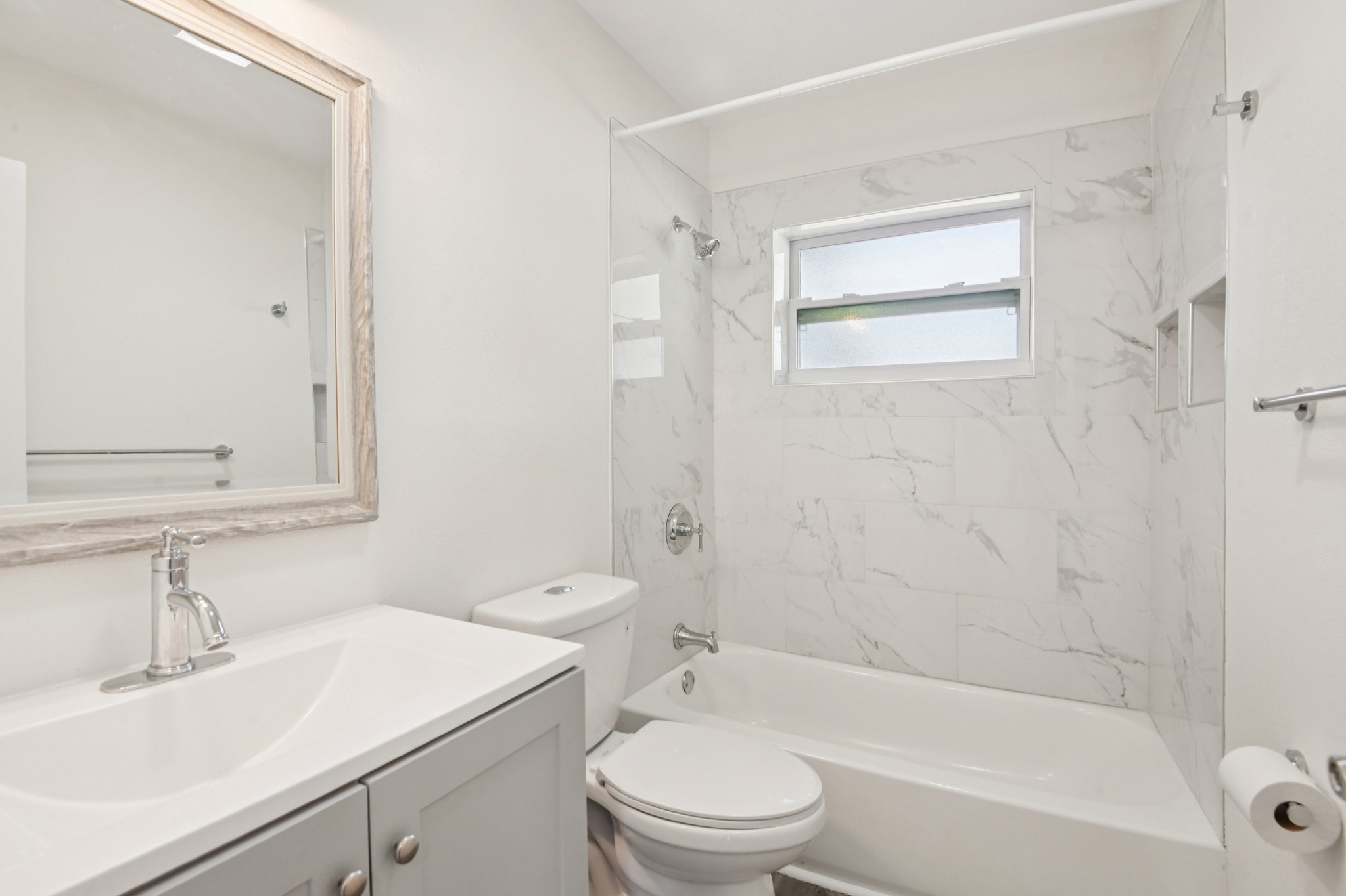 Pinehurst Dr-S0312-024.jpg