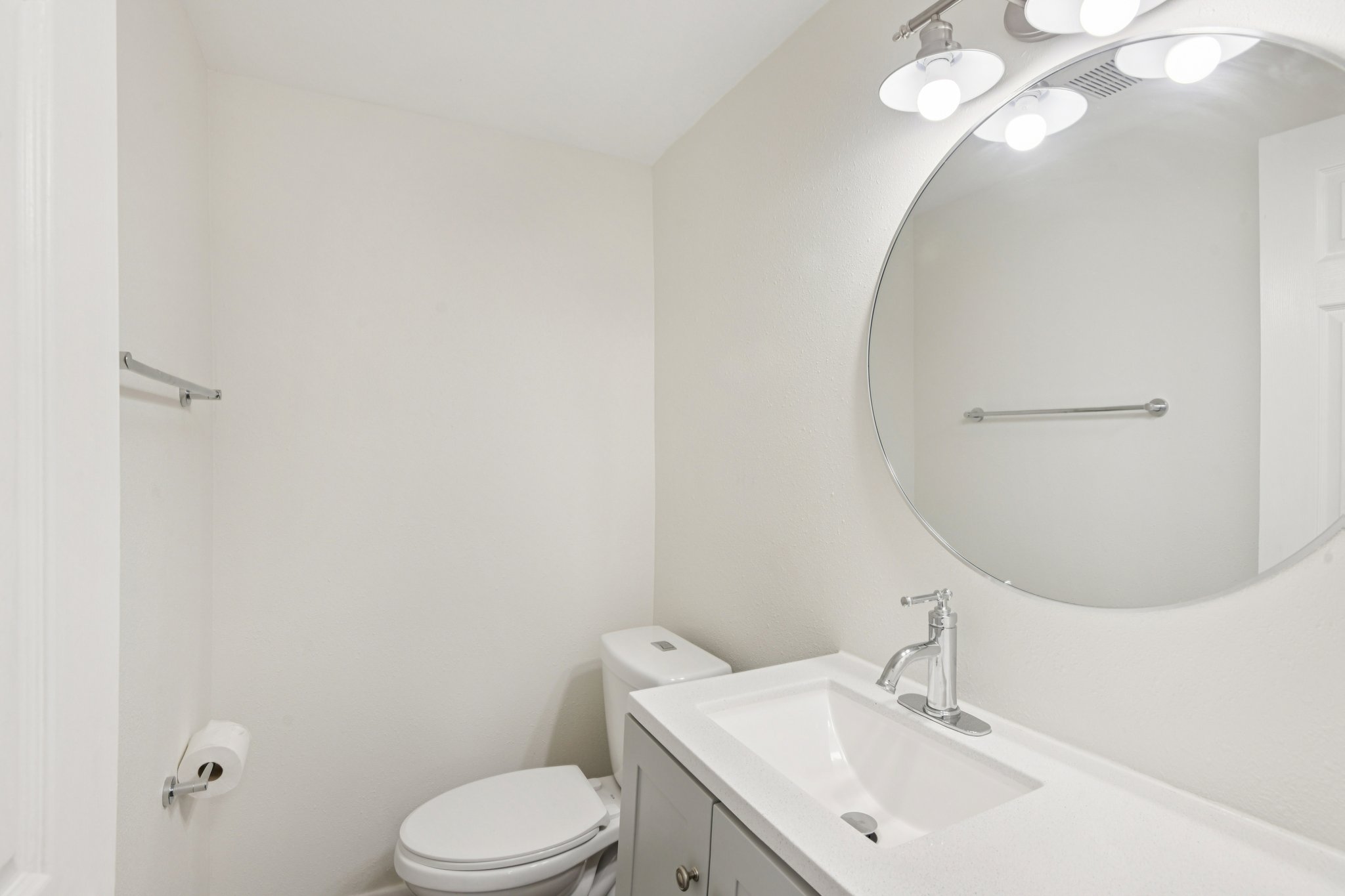 Pinehurst Dr-S0312-025.jpg