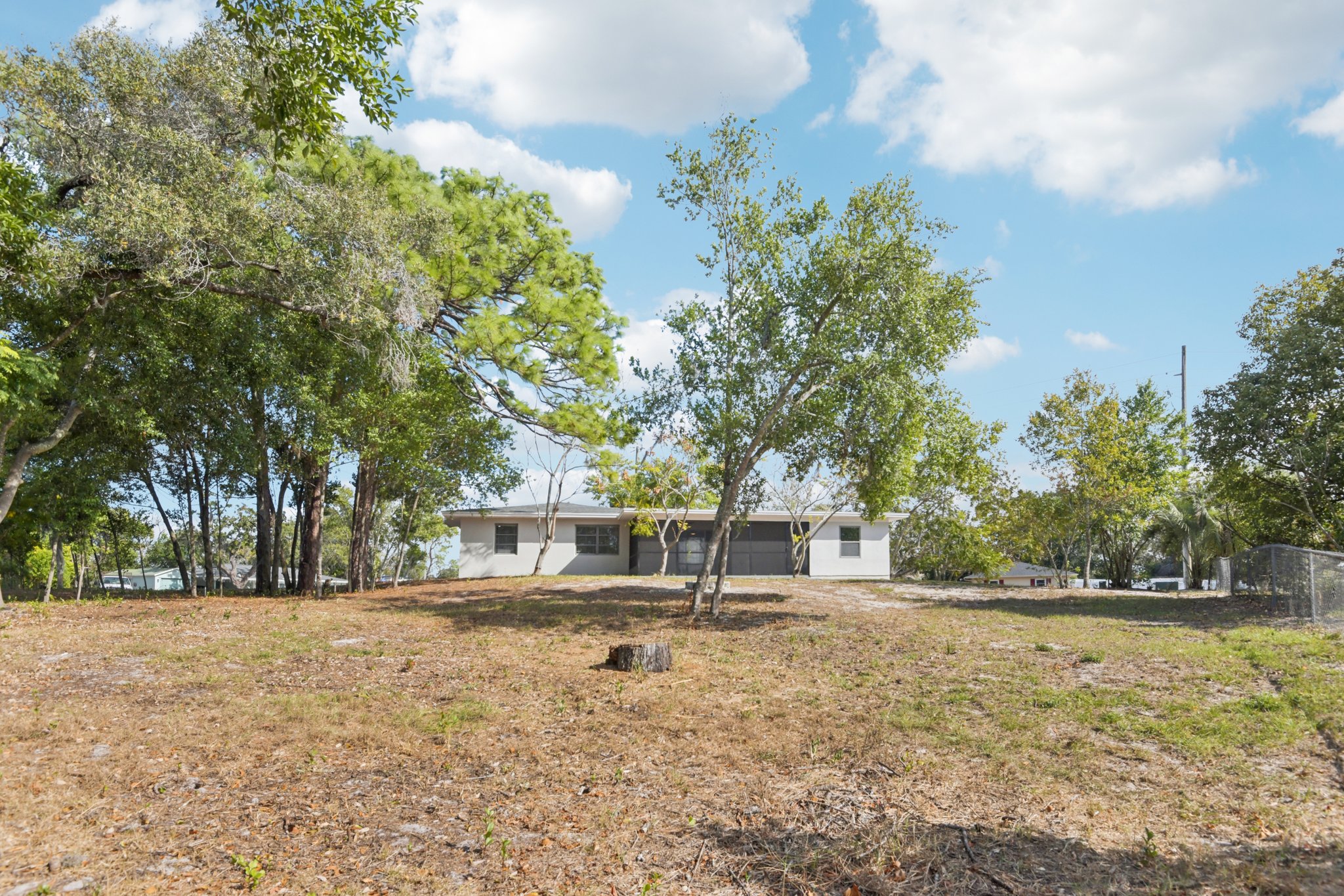 Pinehurst Dr-S0312-040.jpg