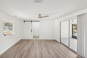 Pinehurst Dr-S0312-007.jpg