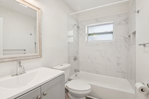 Pinehurst Dr-S0312-024.jpg