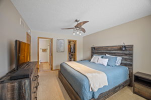 6887 Pine Crest Trail S, Cottage Grove, MN 55016, USA Photo 13