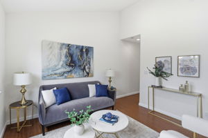 010_F8_6887 Rockton Ave