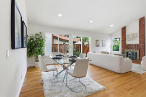 022_F8_6887 Rockton Ave