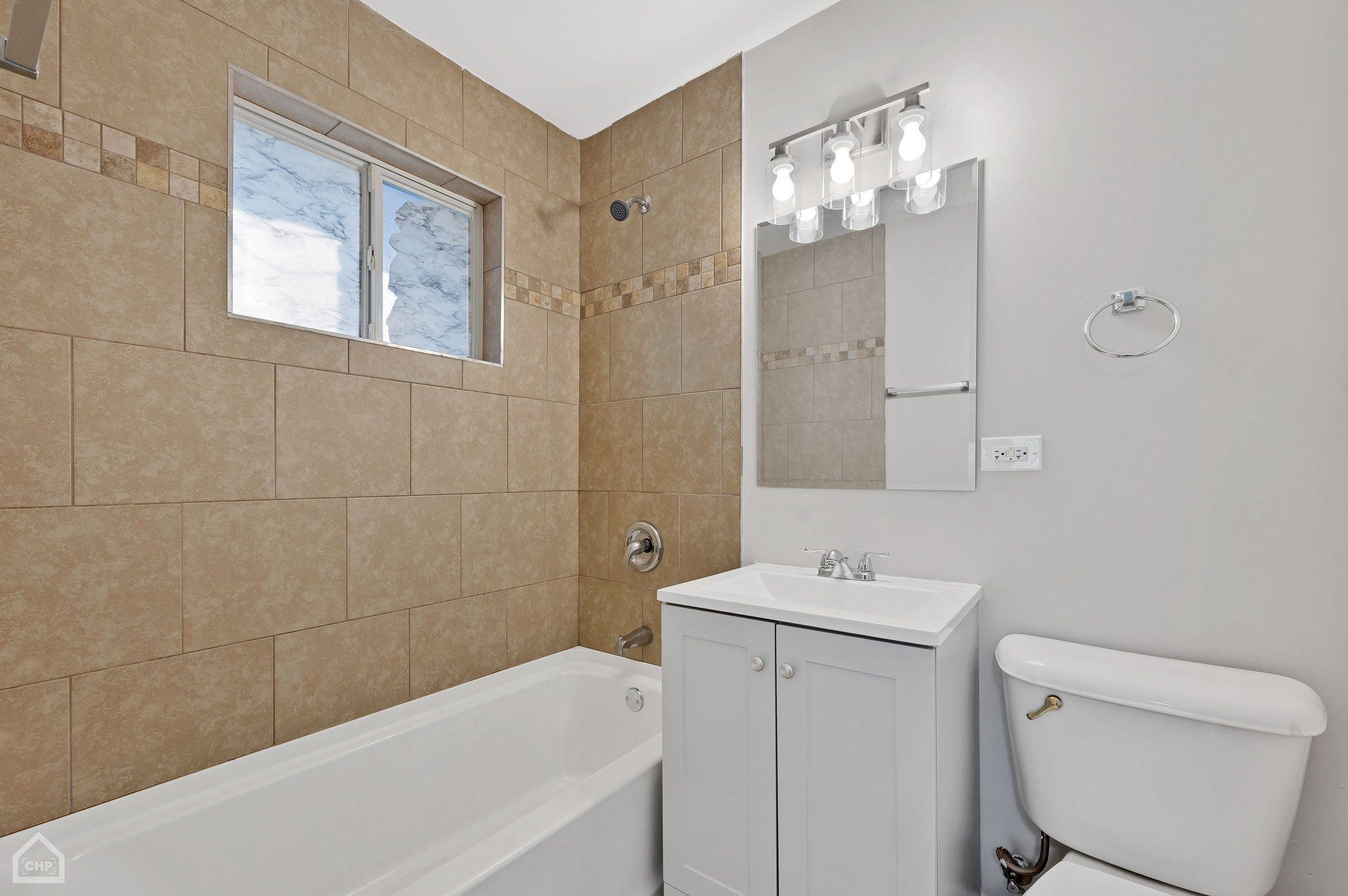 689 E 155th St_014