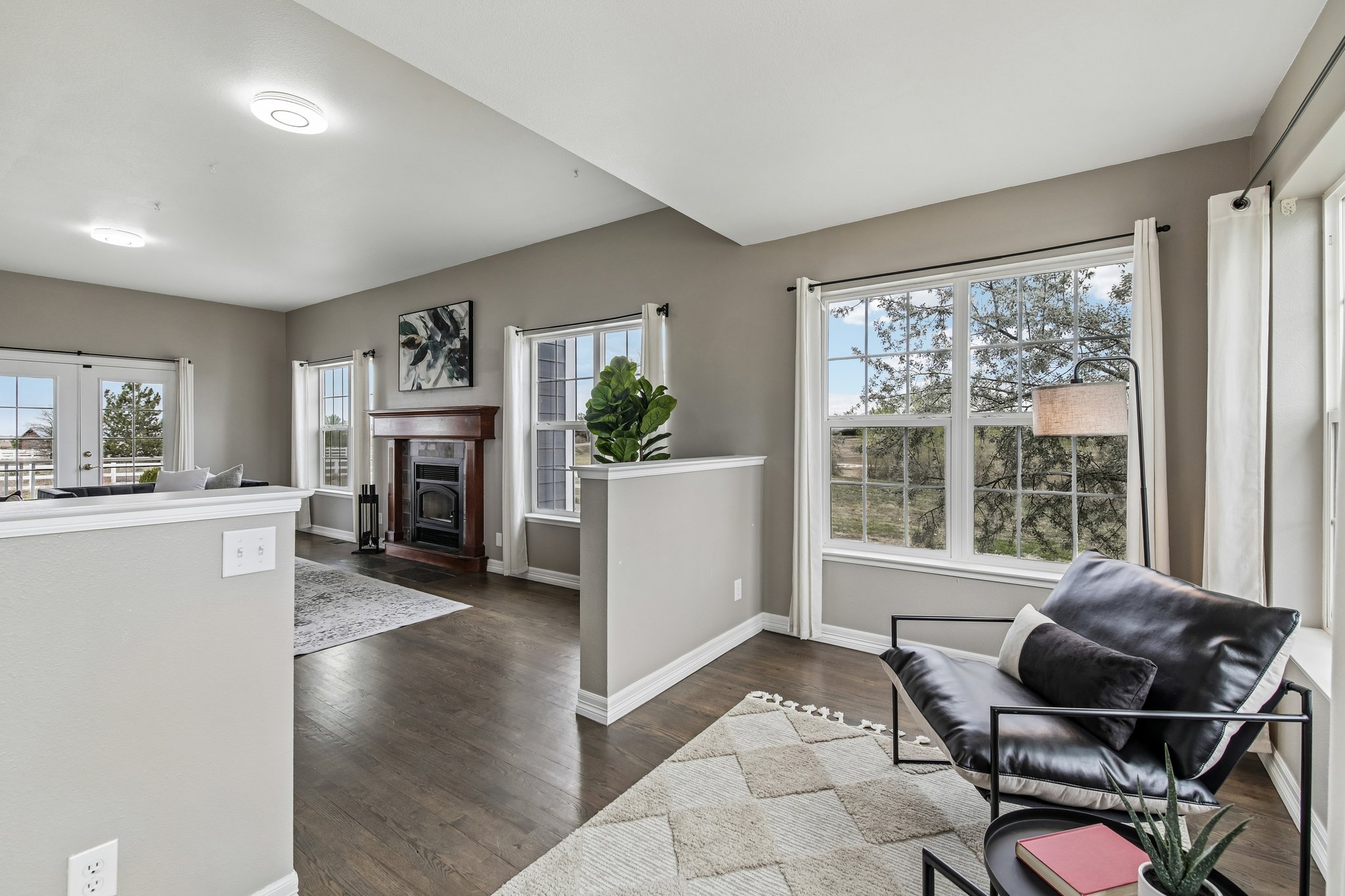 E 167th Ave-S2404-011.jpg