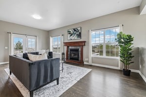 E 167th Ave-S2404-007.jpg