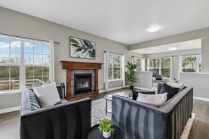 E 167th Ave-S2404-008.jpg