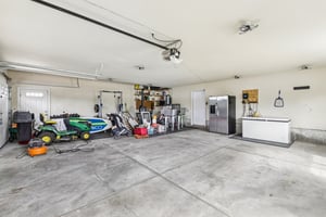 E 167th Ave-S2404-043.jpg