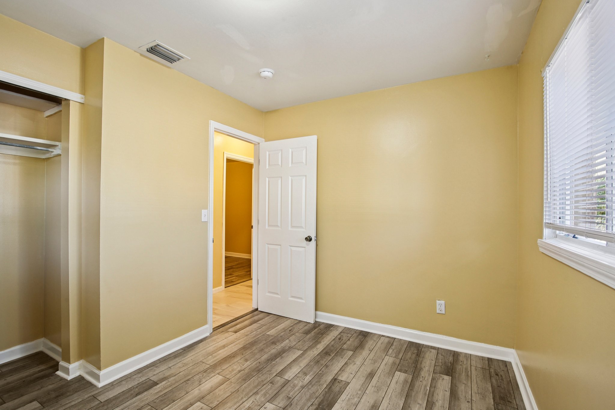 78th Ave N-S1402-019.jpg