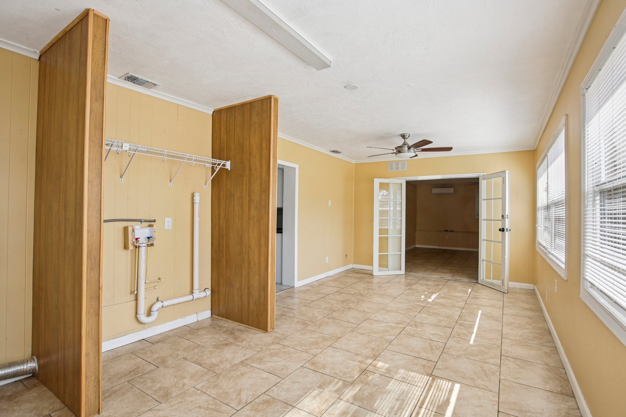 78th Ave N-S1402-027.jpg