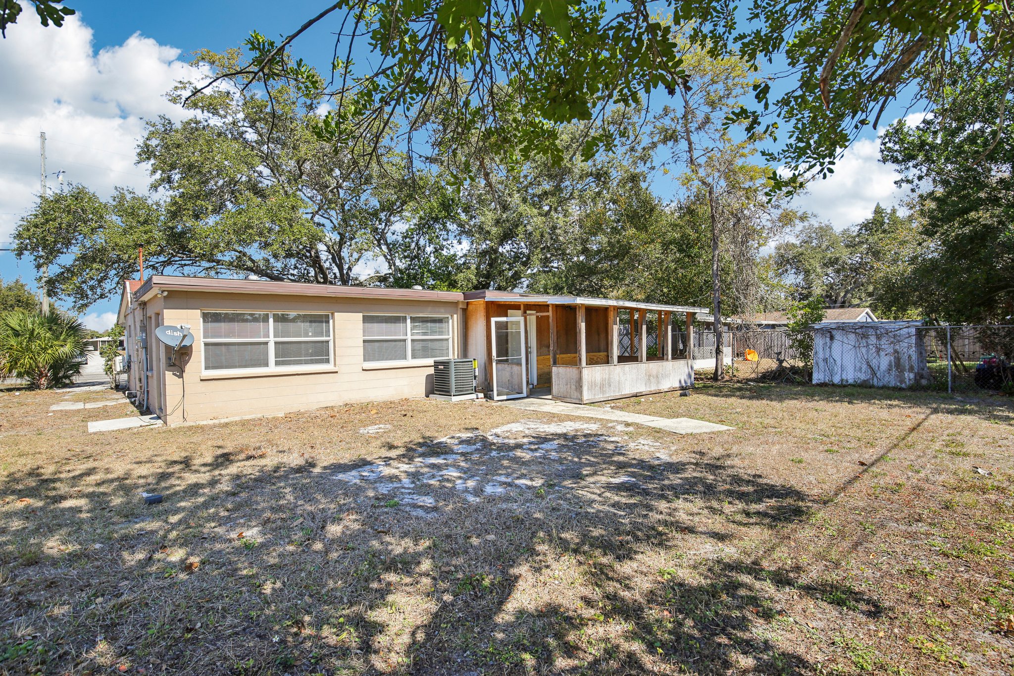 78th Ave N-S1402-036.jpg