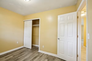 78th Ave N-S1402-021.jpg