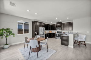  Photo 39