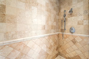 K Bathroom 2c