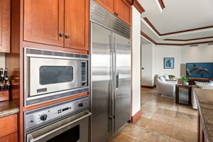 Kitchen 5