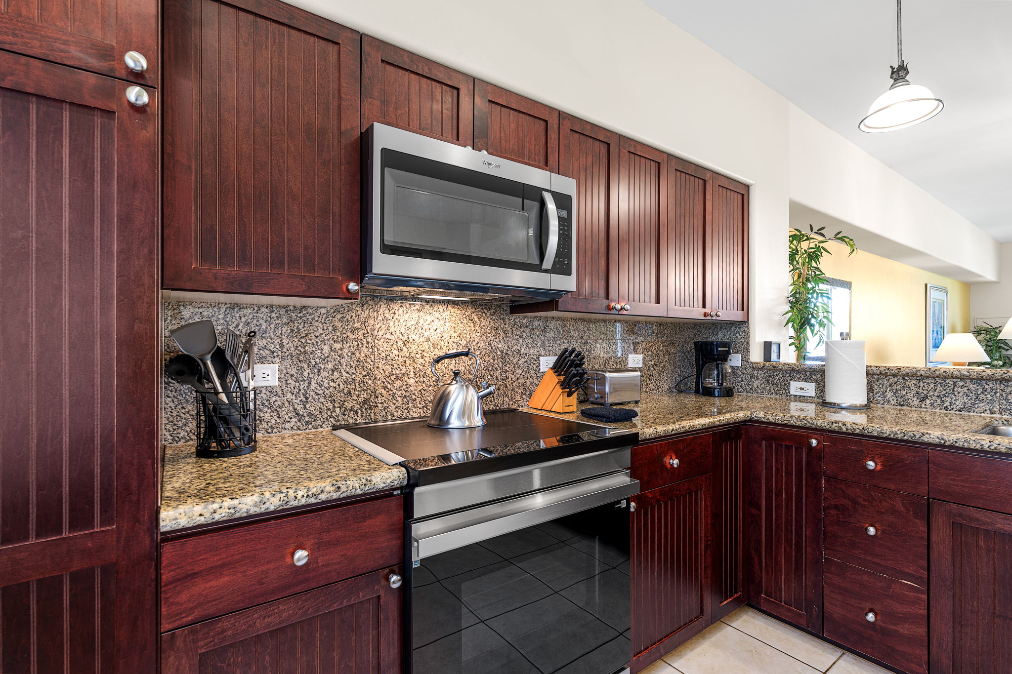 Kitchen 4