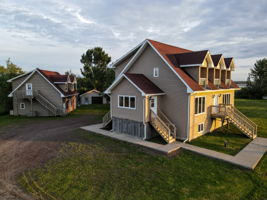  Photo 0