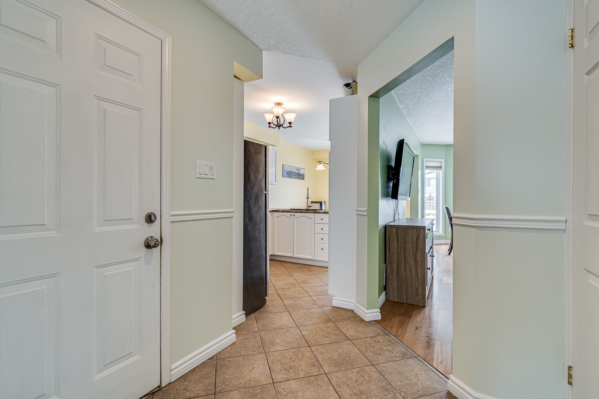  69 Colbourne Crescent, Orangeville, ON L9W 5A7, US Photo 7