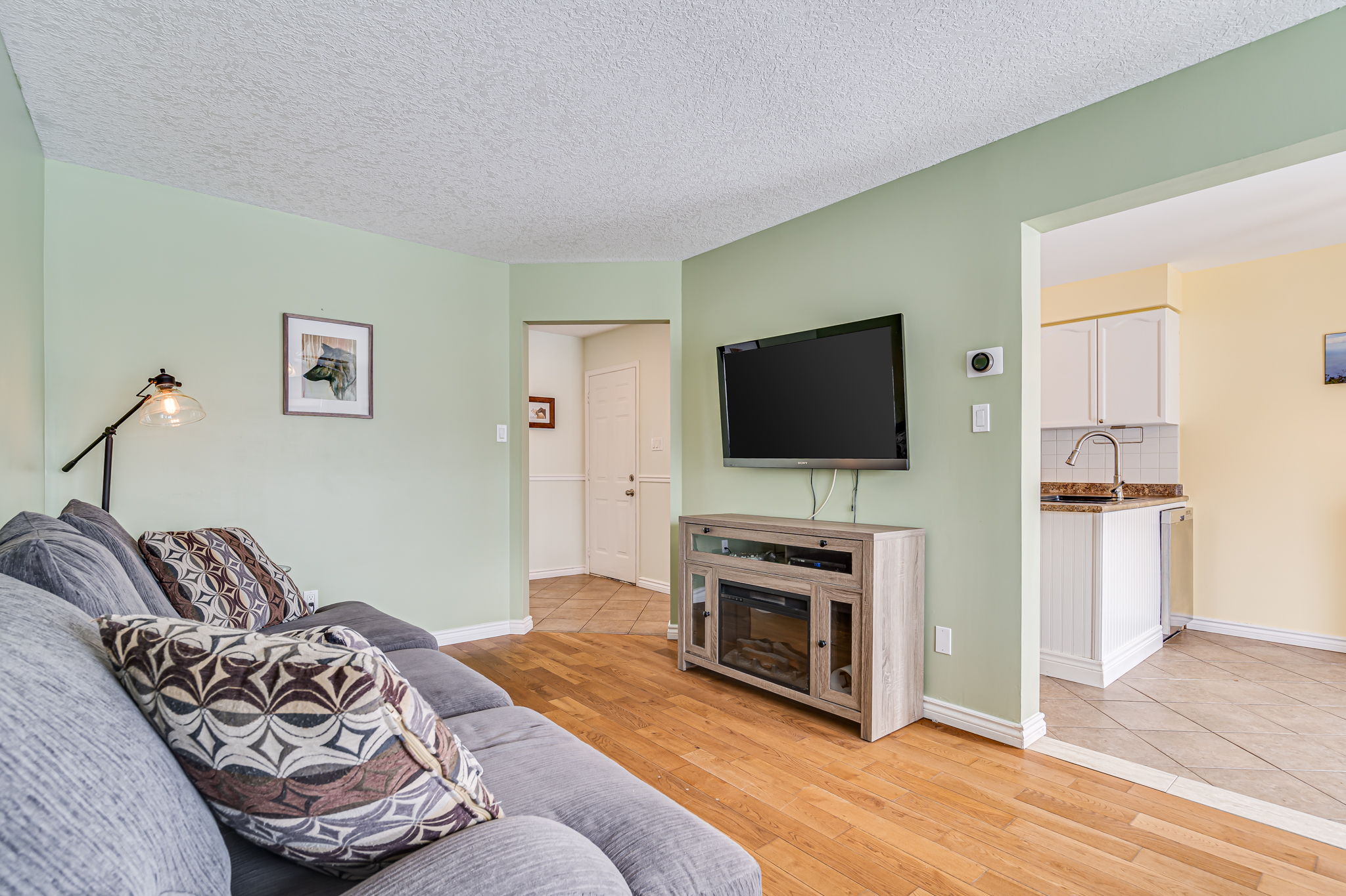  69 Colbourne Crescent, Orangeville, ON L9W 5A7, US Photo 12