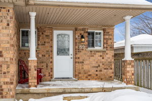  69 Colbourne Crescent, Orangeville, ON L9W 5A7, US Photo 2