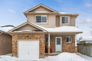  69 Colbourne Crescent, Orangeville, ON L9W 5A7, US Photo 1