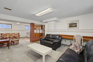  Photo 36