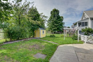  Photo 44