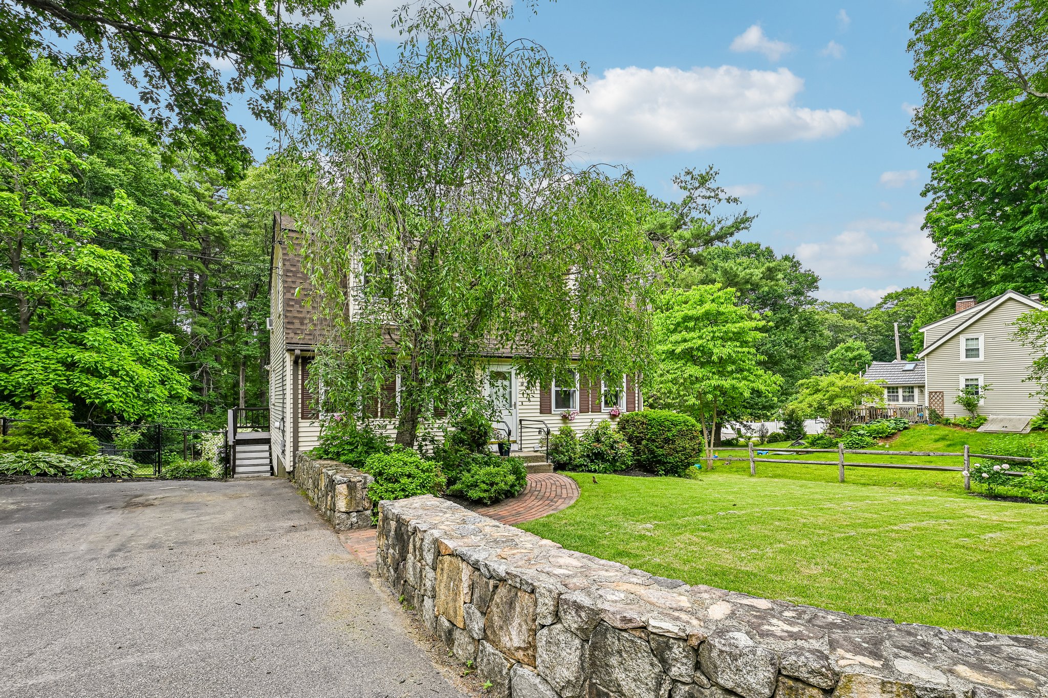 Gates St-S1106-004.jpg