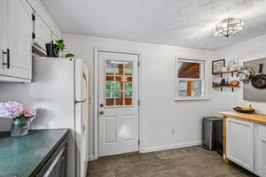 Gates St-S1106-028.jpg