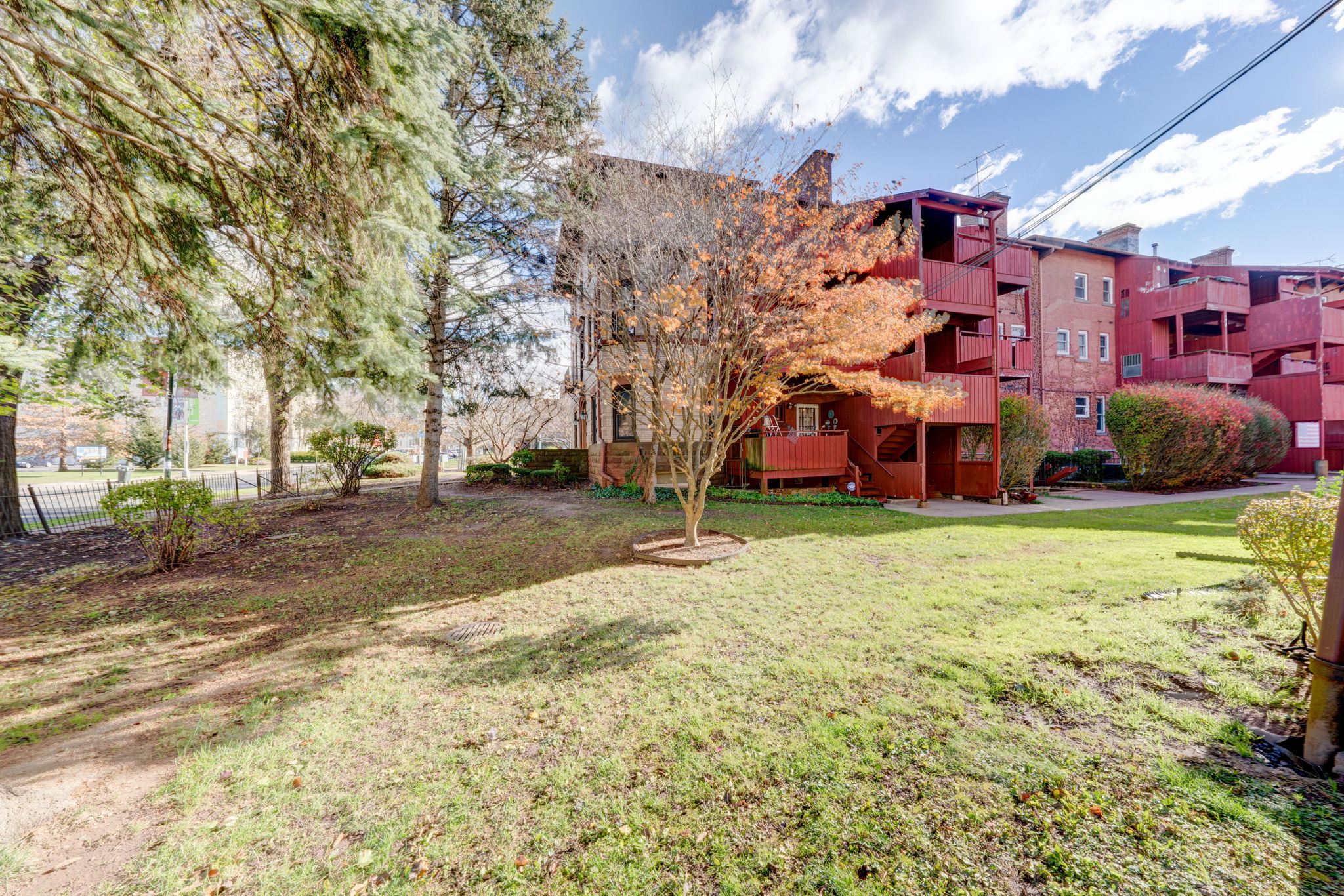 69 Imlay St, Hartford, CT 06105 Ed McCullough Photography