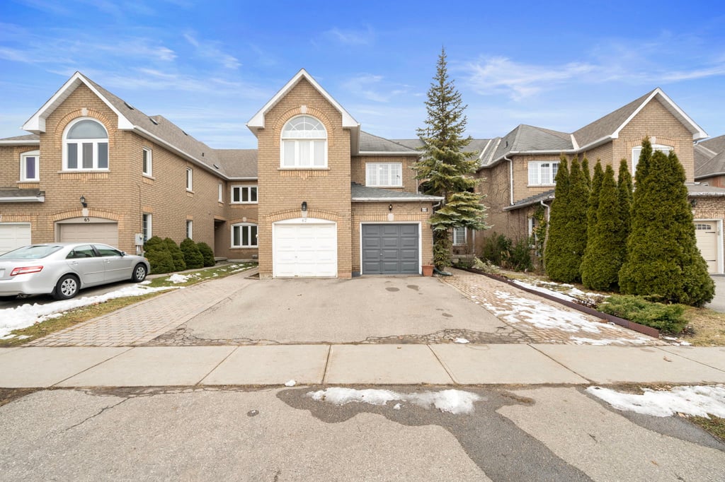 69 Katerina Ave