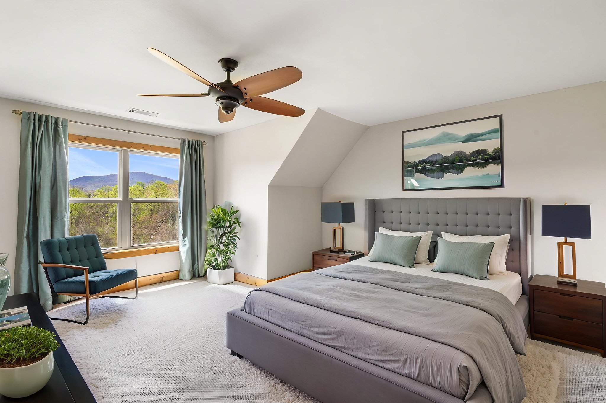 DSC07877-Edit virtually staged.jpeg