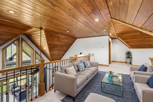 DSC07867 virtually staged.jpeg