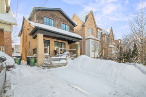69 Manor Rd E, Toronto ON