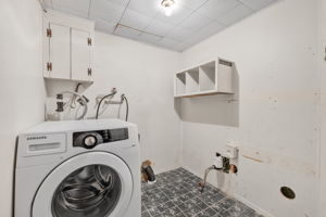  Photo 50