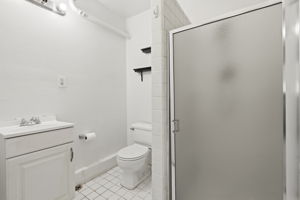  Photo 38