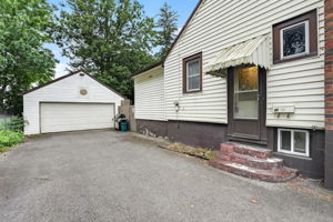  Photo 46